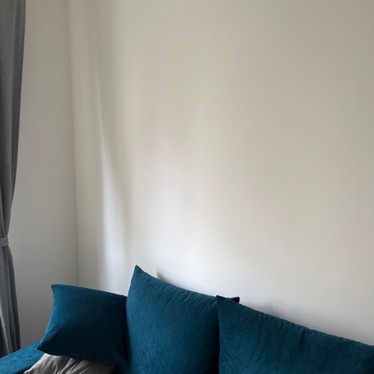 Malerarbeiten: 30qm; Wände streichen, 2 Räume