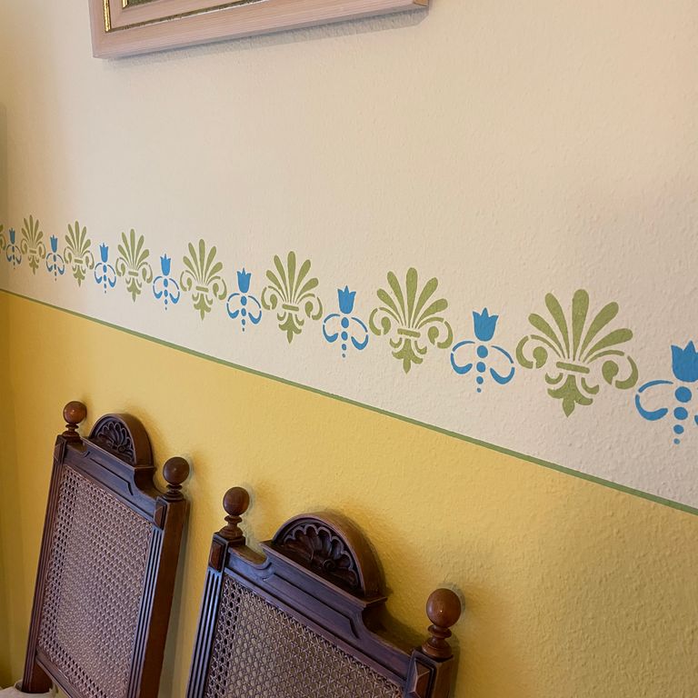 Malerarbeiten: 70 m²; Vier Räume; Wände, Decken, Türen, Fensterrahmen