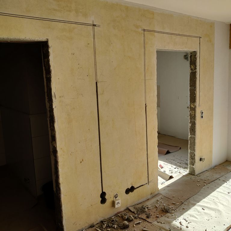 Elektroarbeiten: 3 Steckdosen; 2 Schalter; Installieren