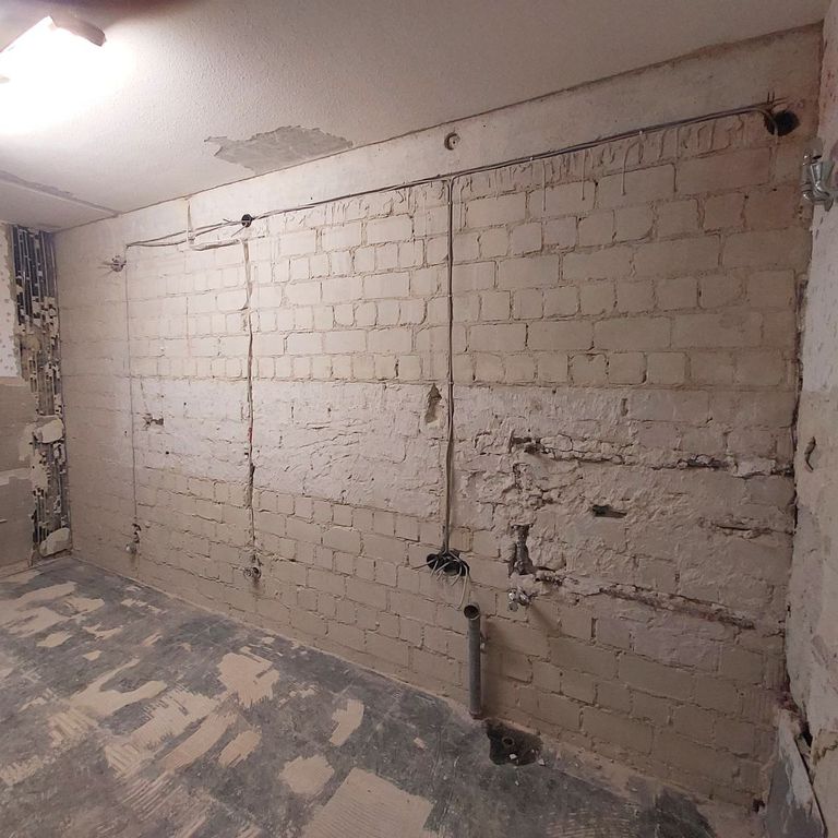 Innenputz: 30 m²; Verputzen, Reparieren; Wände
