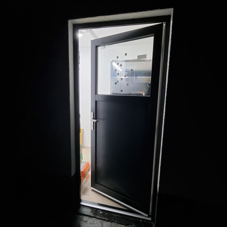 1 Tür/ Türen einbauen + Material vorhanden in 53909 Zülpich